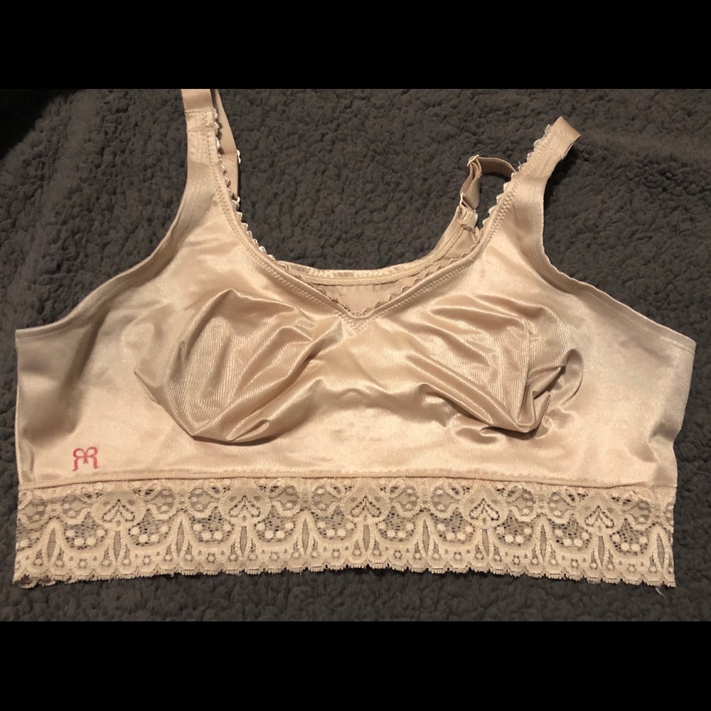 Ruby Ribbon Demi 38 excellent condition
